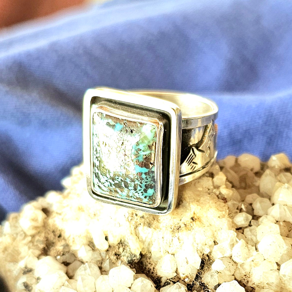 Heavy Sterling Silver Landscape Ring w/ Turquoise. sz. 9.5