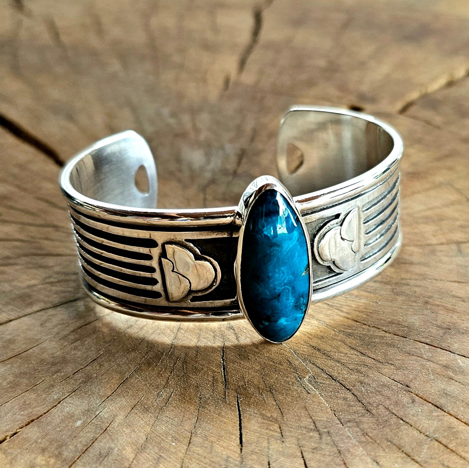 Sterling Silver Raven bracelet w/ Gem Silica